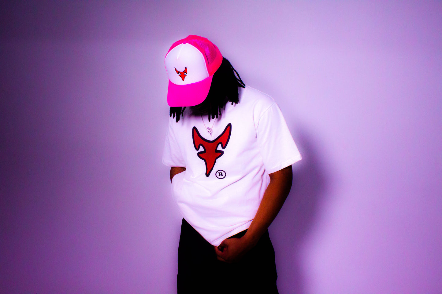 LOGO TEE