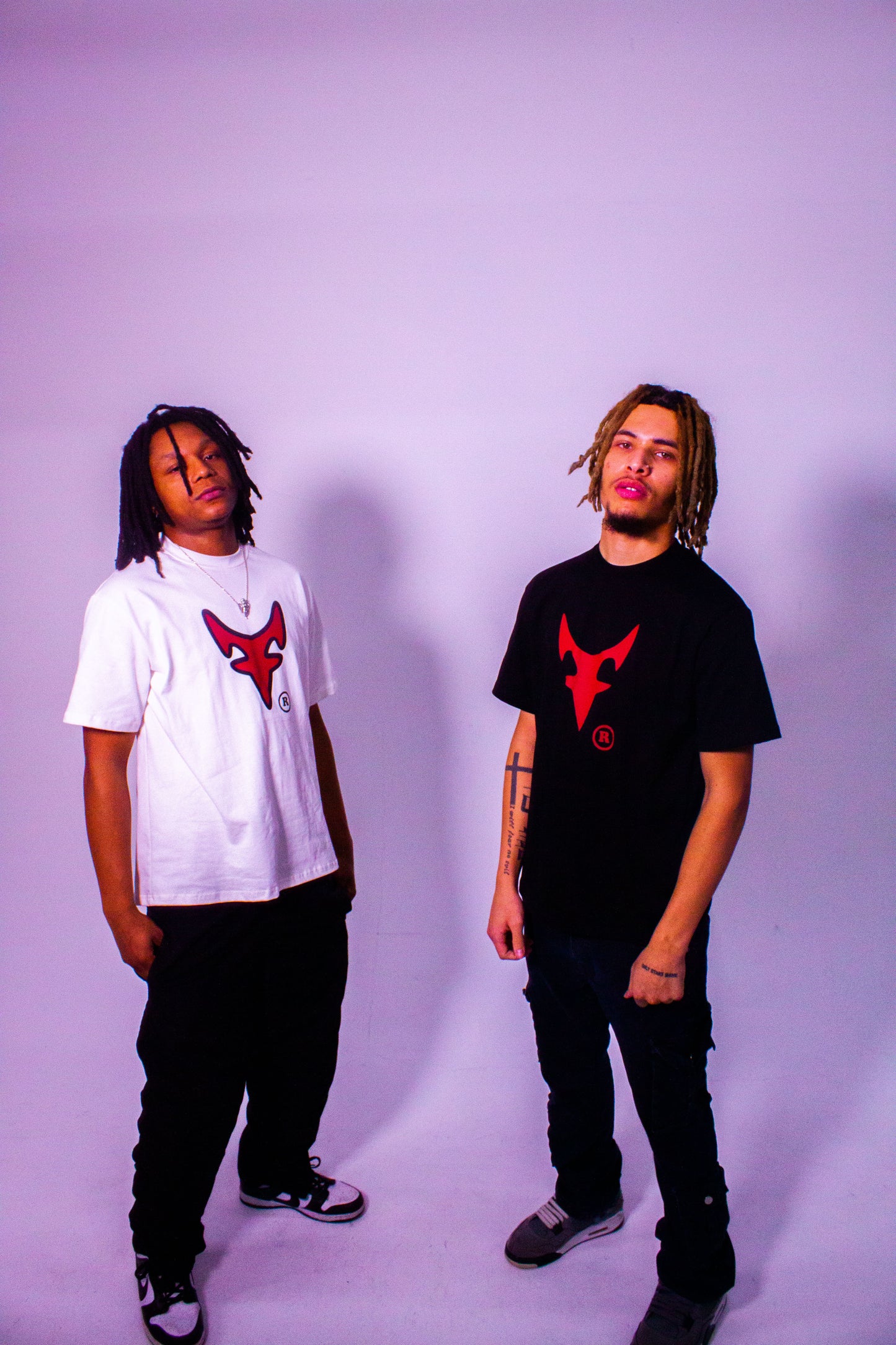 LOGO TEE